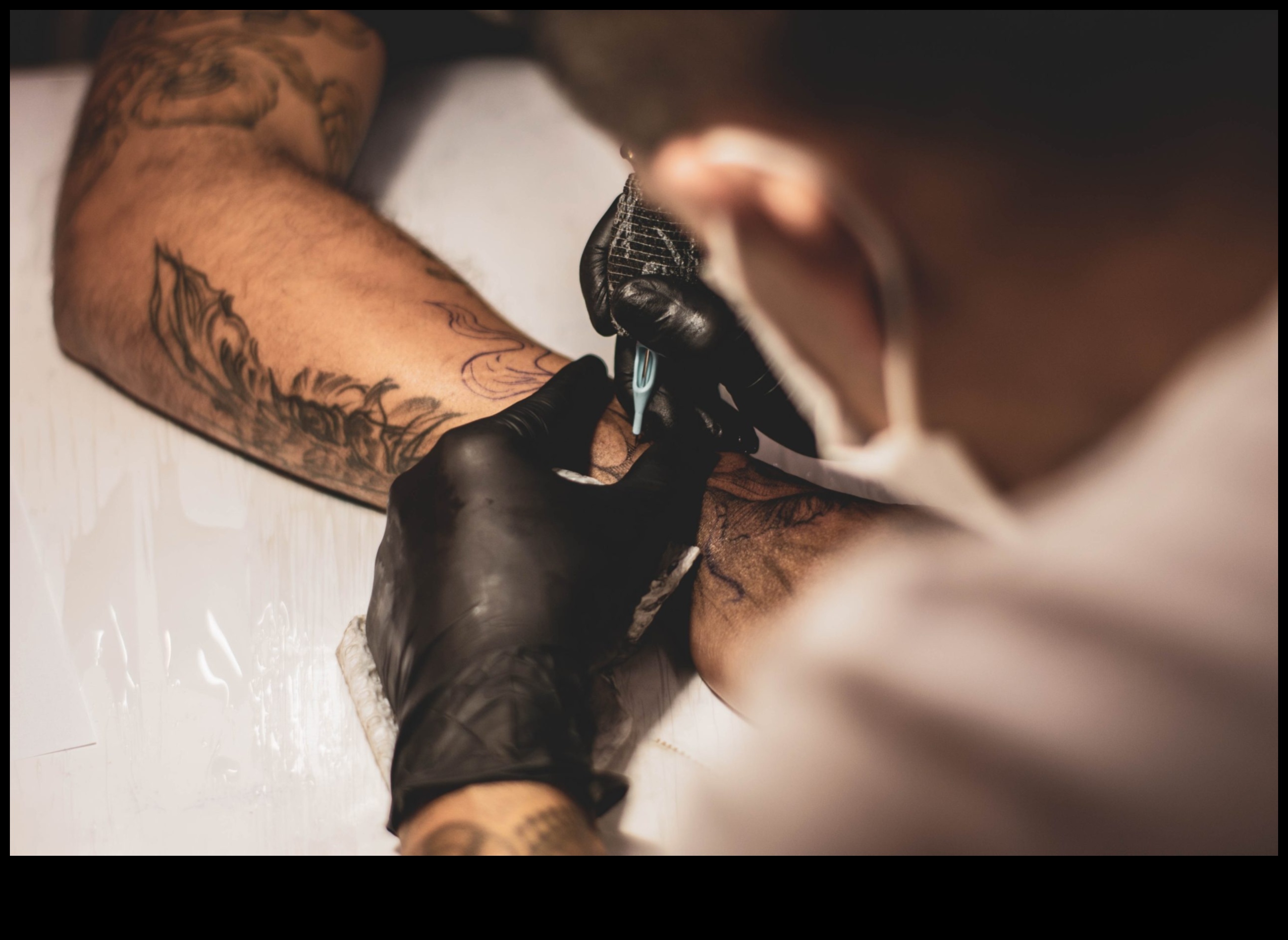 Îndemânarea cernelii O privire asupra tatuajului de ultimă oră 3 Ink Prowess: Chronicles of Cutting-Edge Tattoo Methods