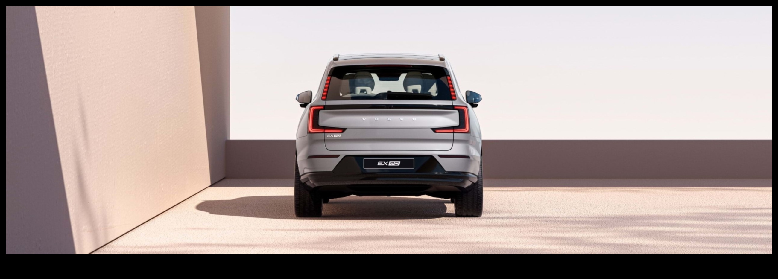 Highway Harmony: Mișcarea sincronizată a SUV-urilor pe șosea