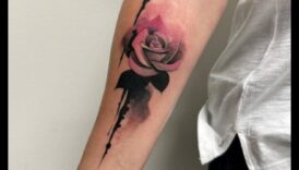 Cadere de apa de cerneală Un dumnezeu de frumusețe în tatuajele cu acuarelă 1 Cascada de cerneală: tatuaje cu acuarelă într-un spectru de frumusețe