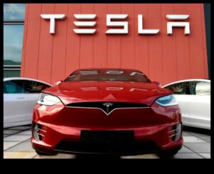 Tesla Tales: Explorând moștenirea vehiculelor electrice Pioneer